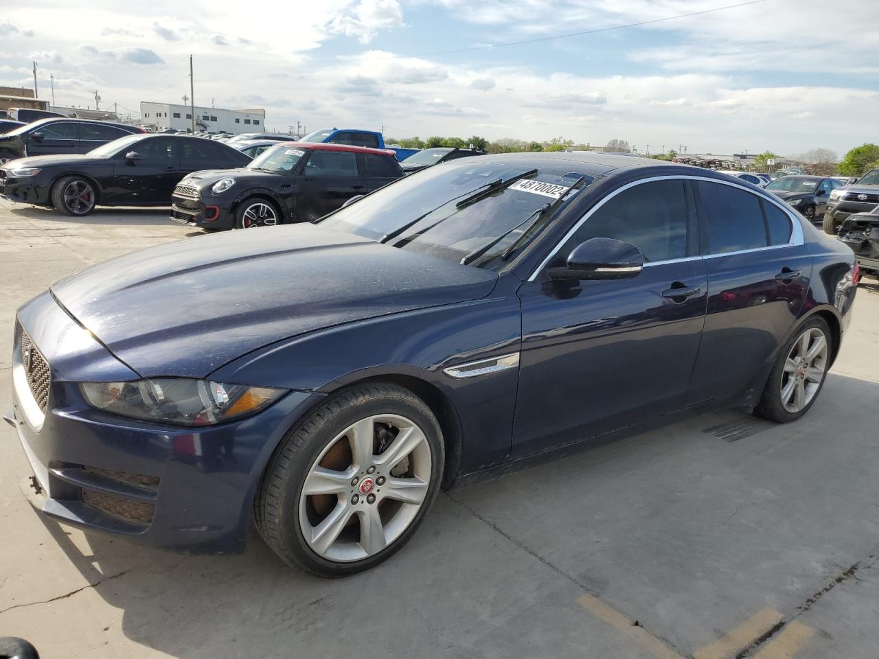 2017 JAGUAR XE PRESTIGE