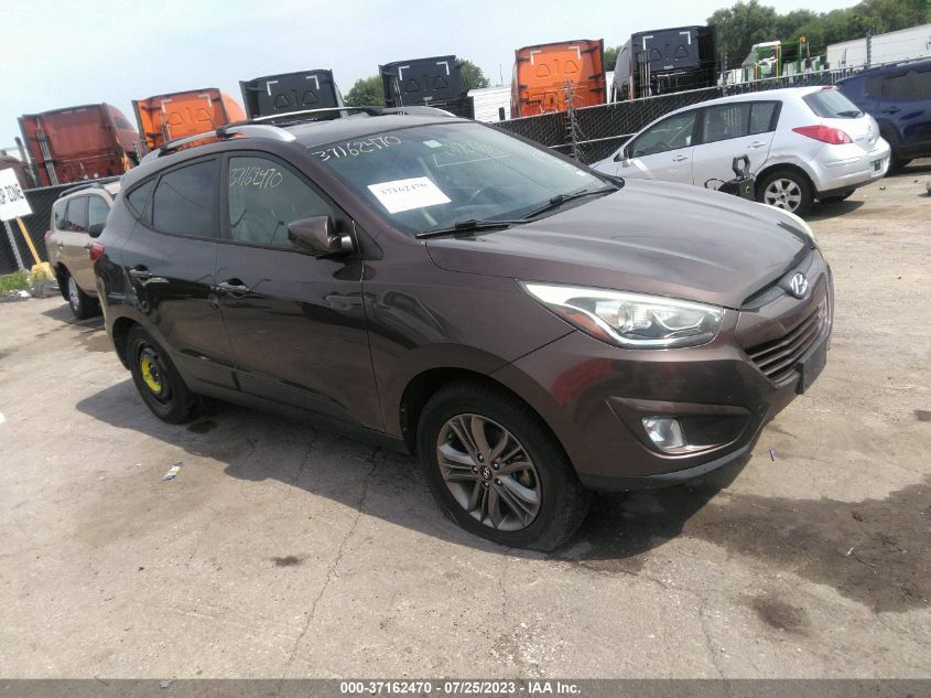 2015 HYUNDAI TUCSON SE