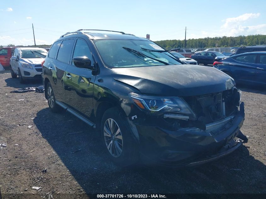 2017 NISSAN PATHFINDER SV