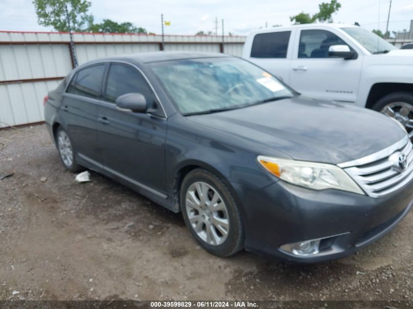 2011 TOYOTA AVALON