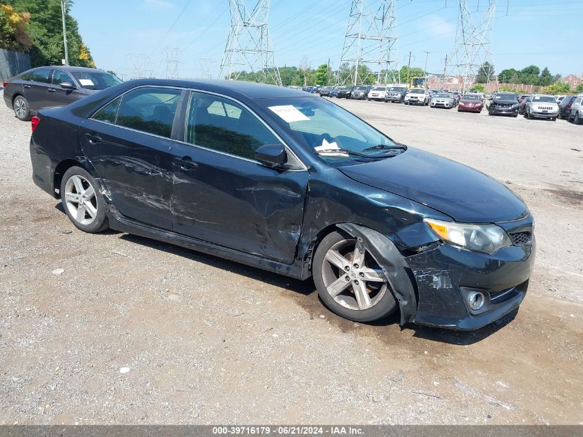 2012 TOYOTA CAMRY SE