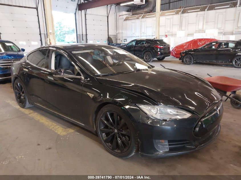 2015 TESLA MODEL S