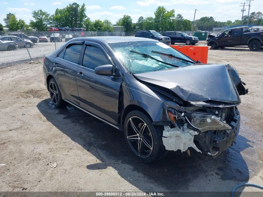 2013 TOYOTA CAMRY LE