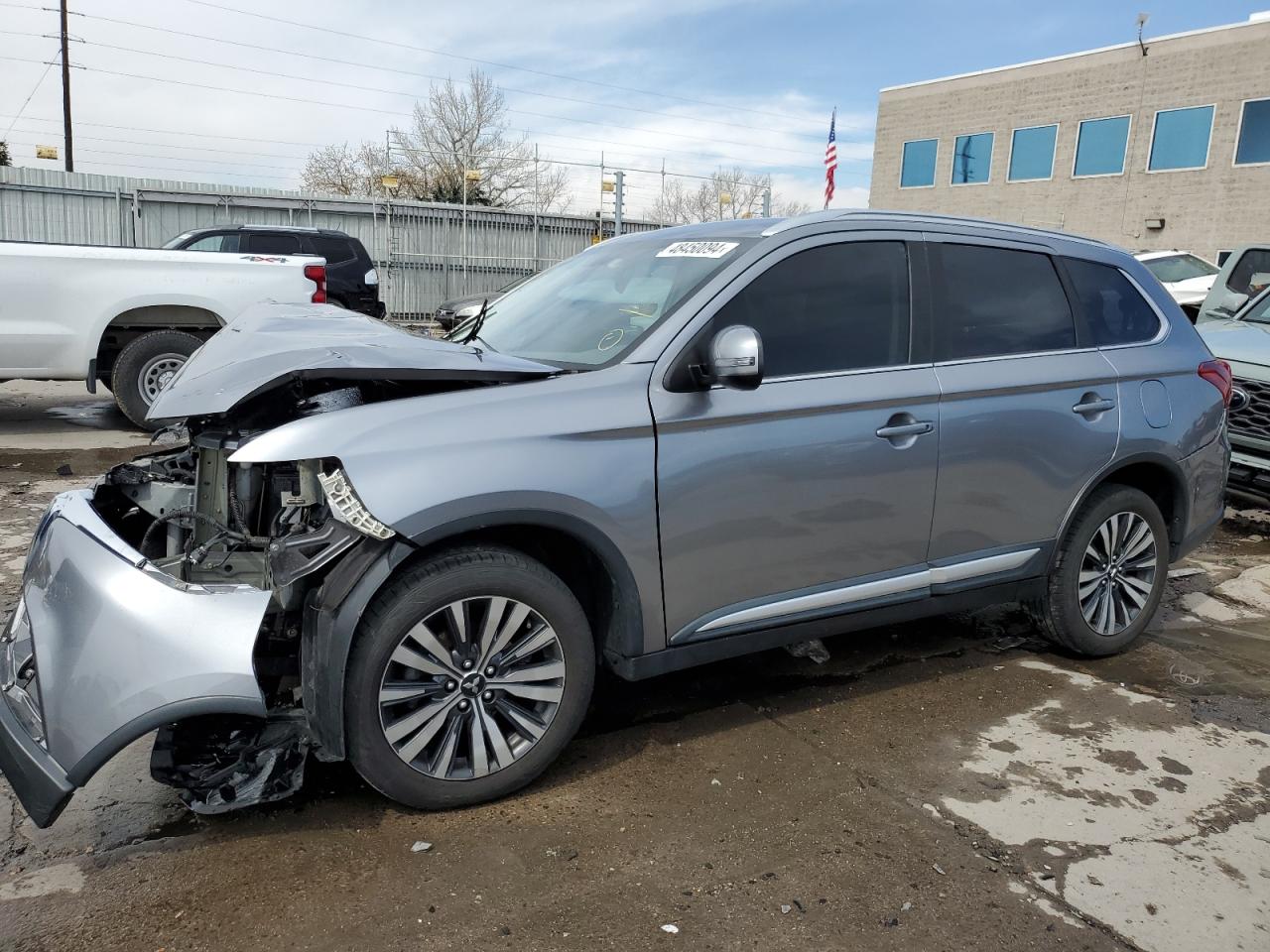 2019 MITSUBISHI OUTLANDER SE