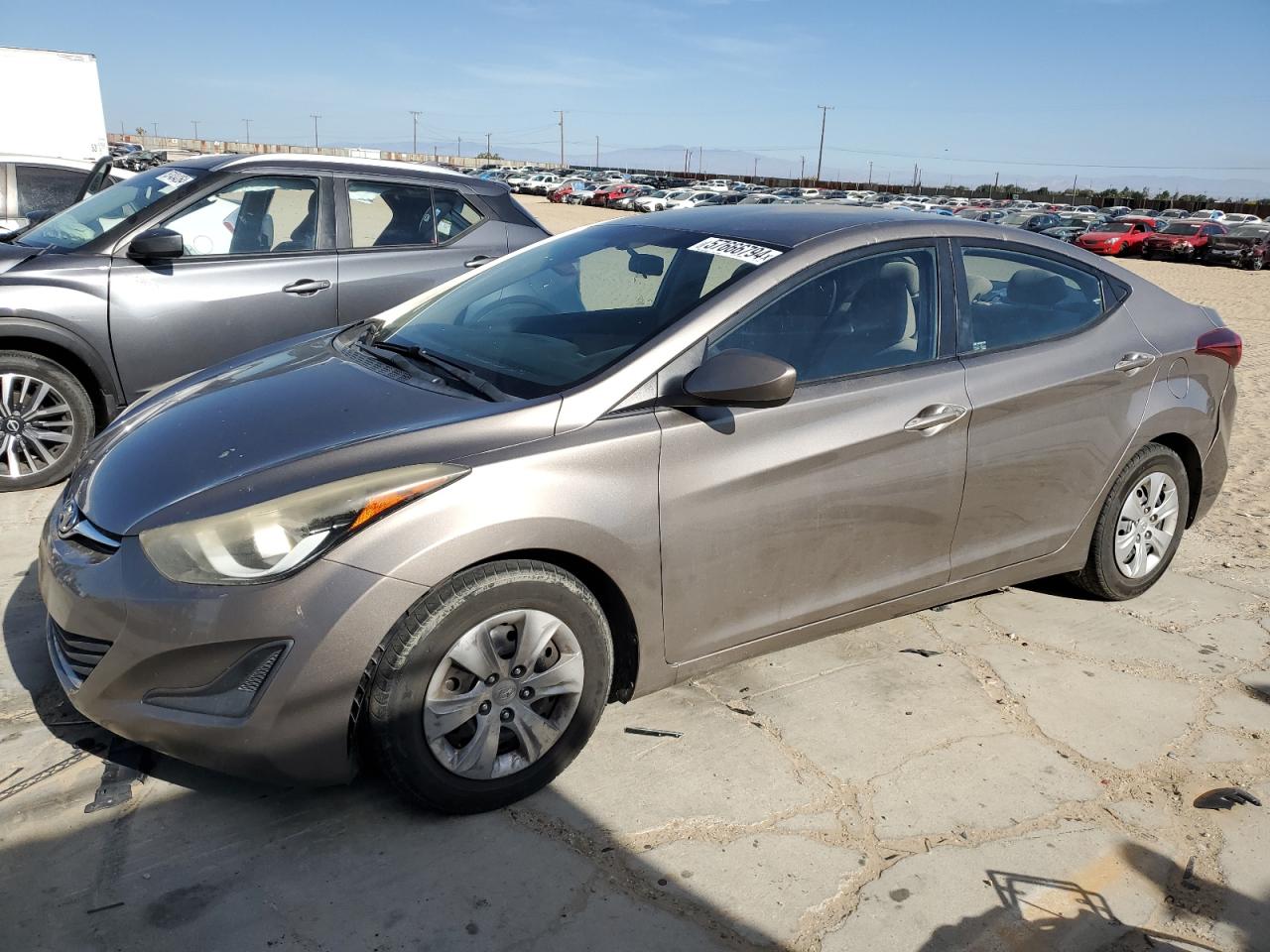 2016 HYUNDAI ELANTRA SE