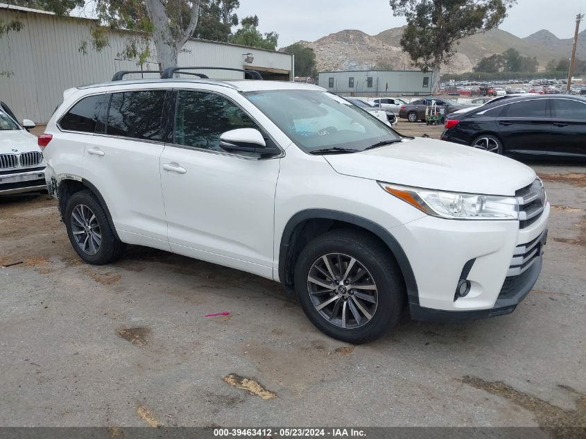 2017 TOYOTA HIGHLANDER XLE