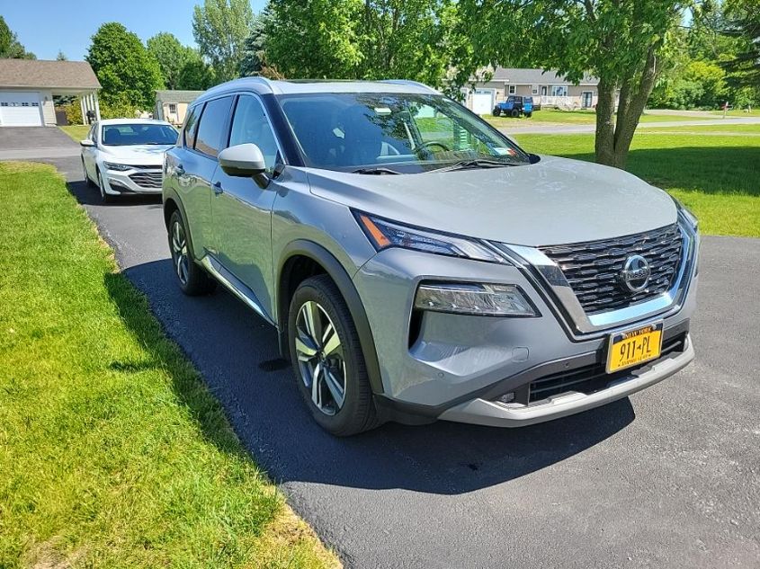 2021 NISSAN ROGUE SL