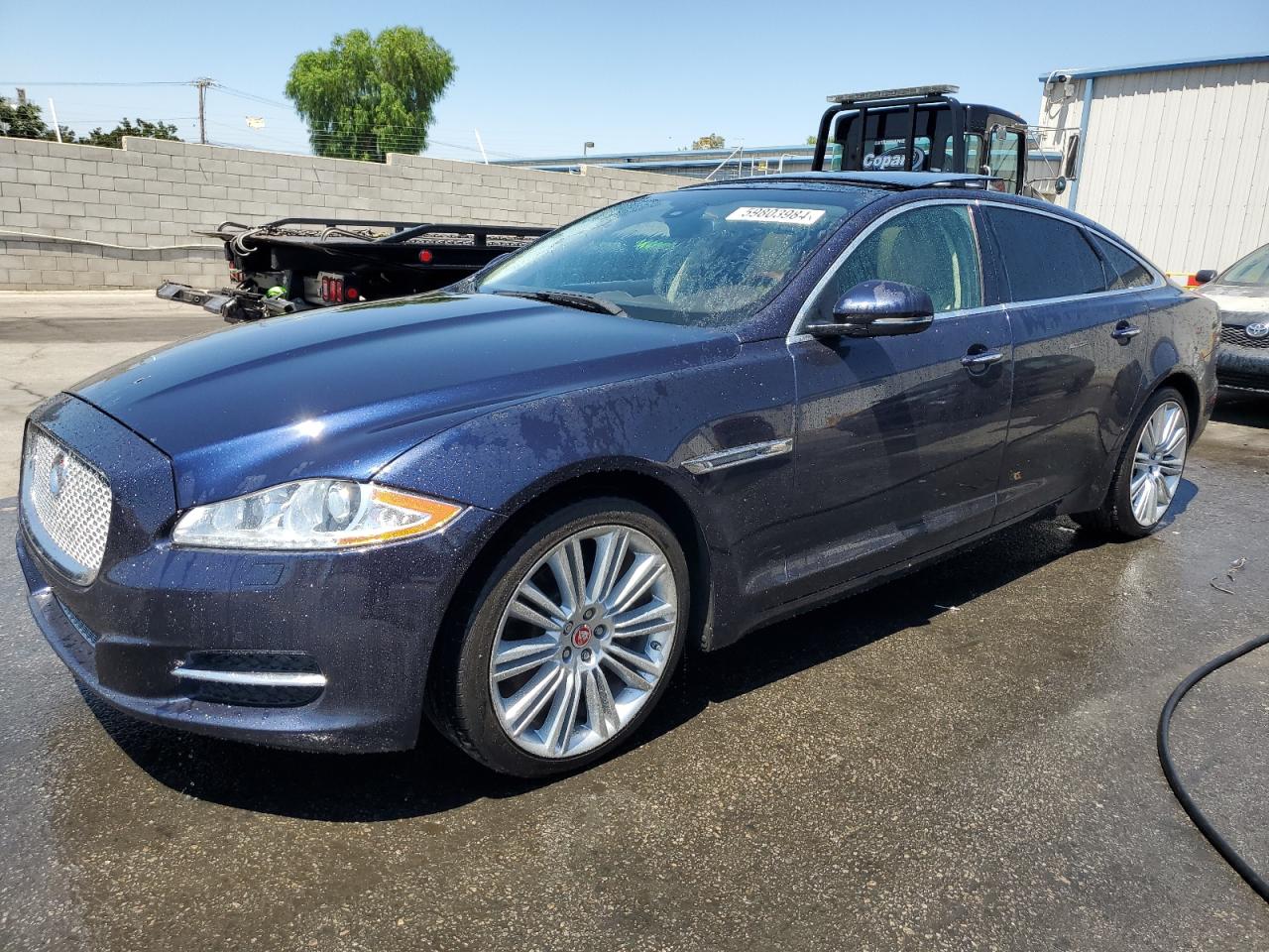 2015 JAGUAR XJL PORTFOLIO