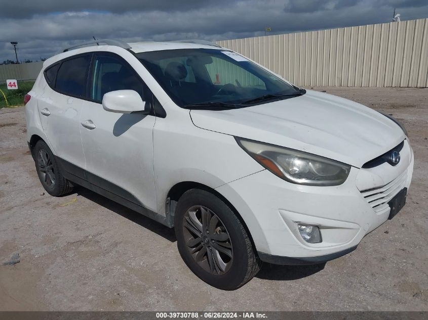 2015 HYUNDAI TUCSON SE