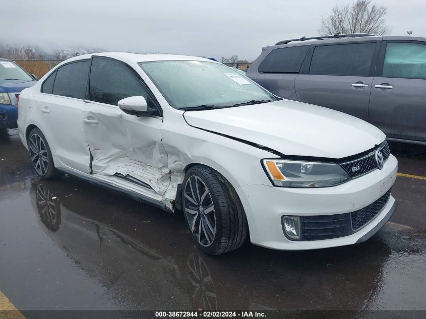 2012 VOLKSWAGEN JETTA GLI AUTOBAHN