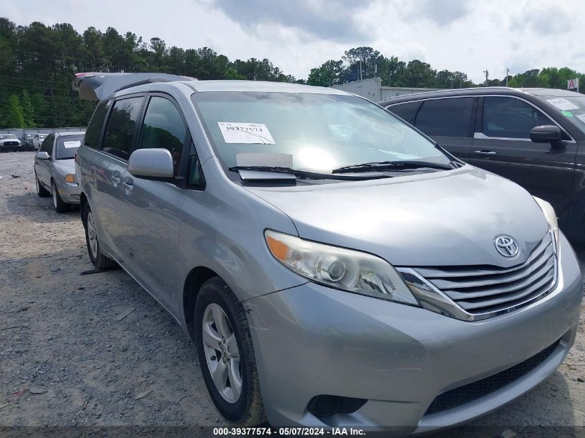 2015 TOYOTA SIENNA LE 8 PASSENGER