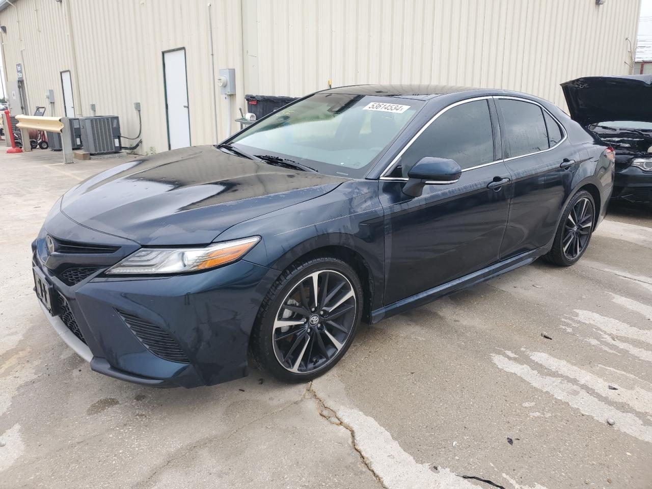 2018 TOYOTA CAMRY XSE