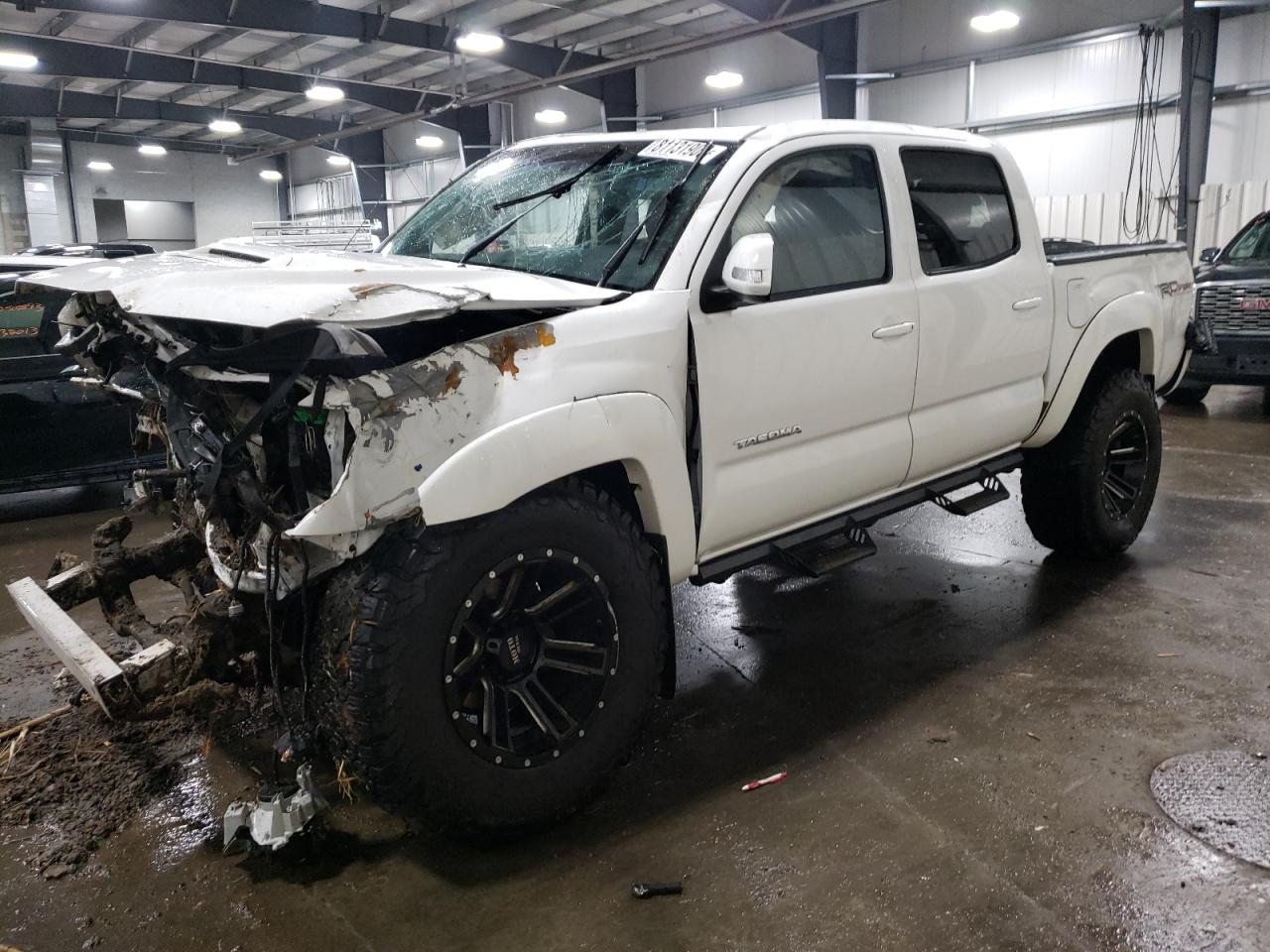 2015 TOYOTA TACOMA DOUBLE CAB