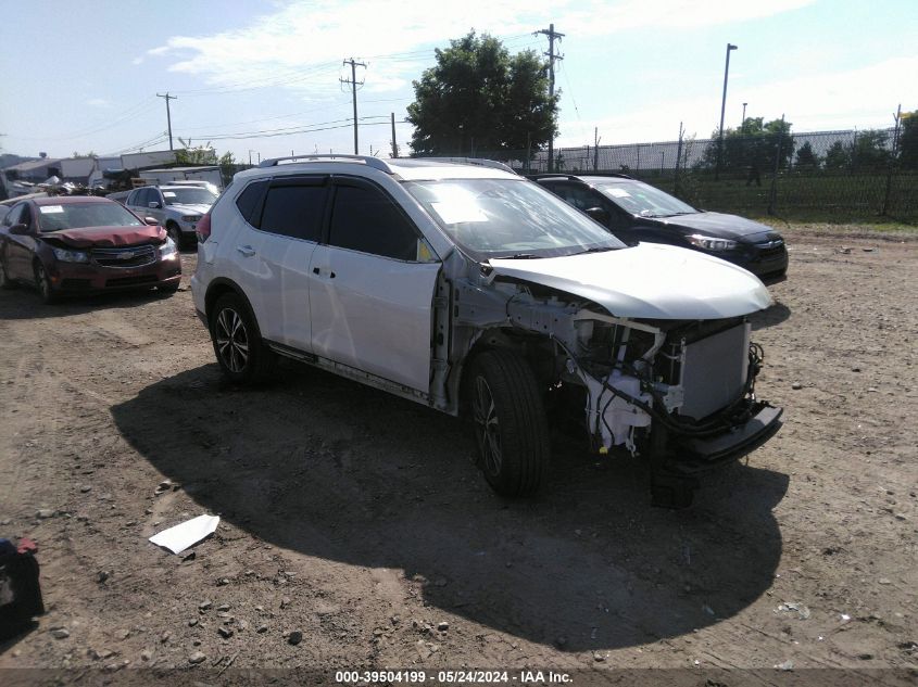 2017 NISSAN ROGUE SL