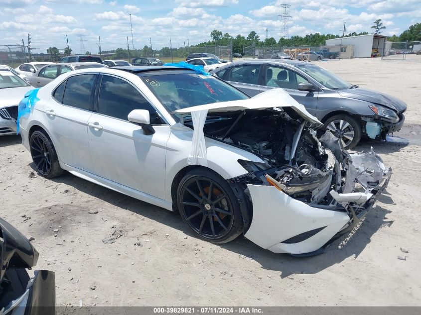 2018 TOYOTA CAMRY XSE