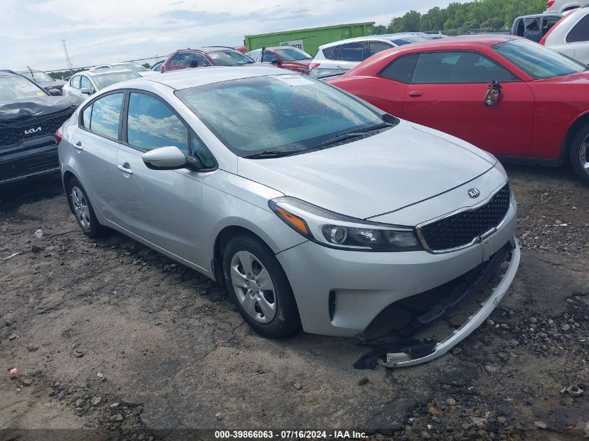 2017 KIA FORTE LX