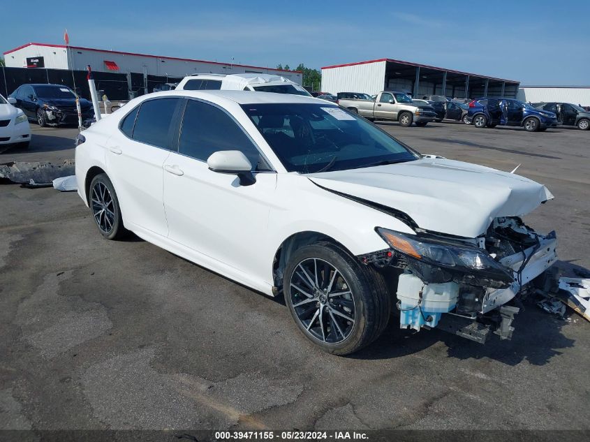 2021 TOYOTA CAMRY SE