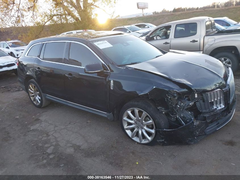 2011 LINCOLN MKT