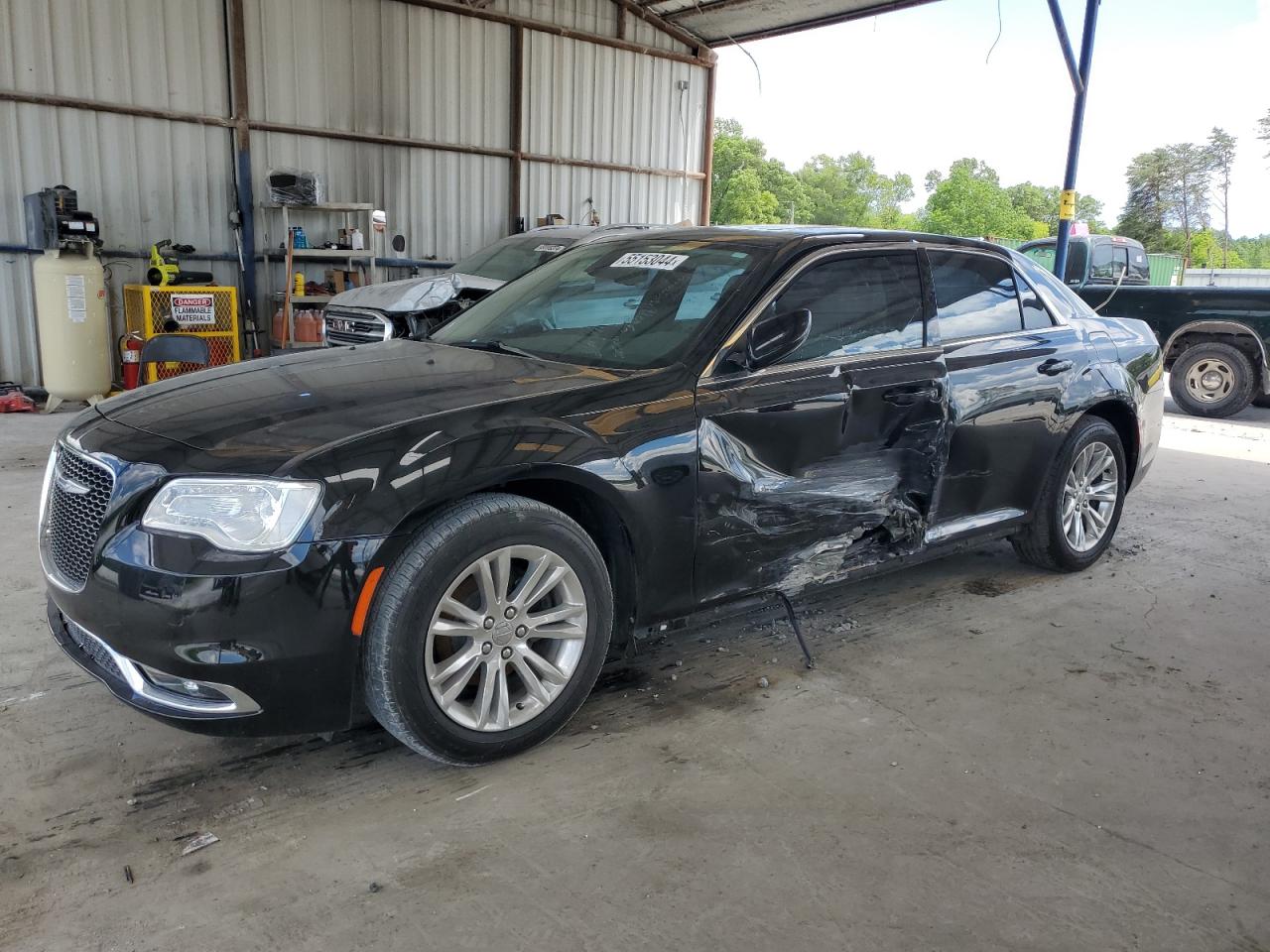 2017 CHRYSLER 300 LIMITED