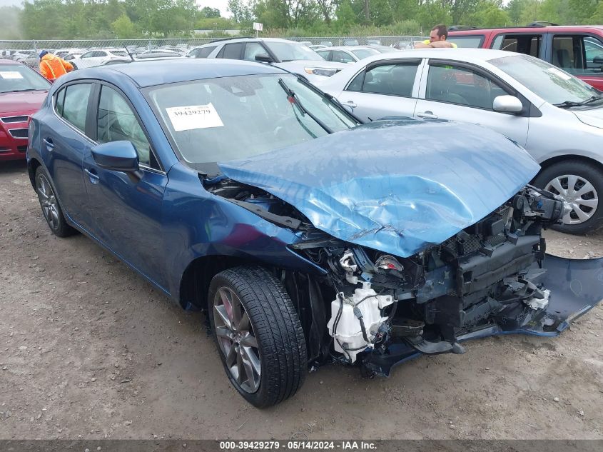 2018 MAZDA MAZDA3 TOURING