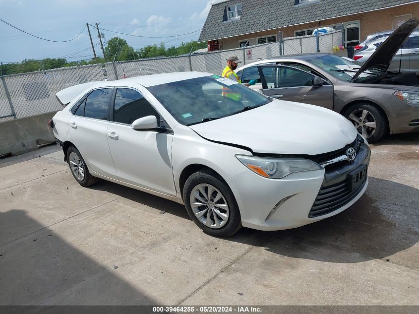 2016 TOYOTA CAMRY LE