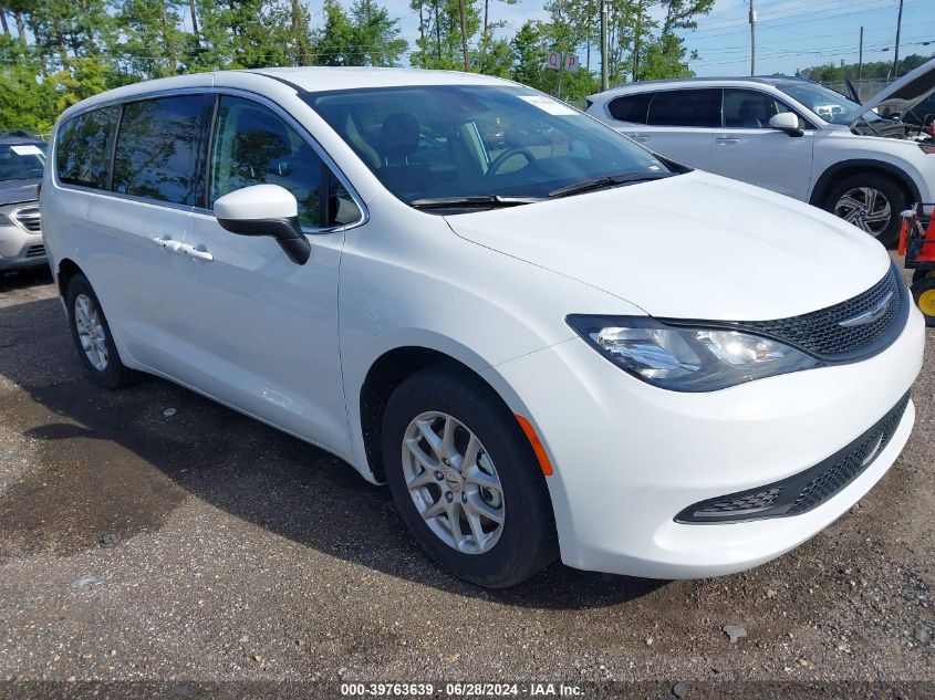 2023 CHRYSLER VOYAGER LX