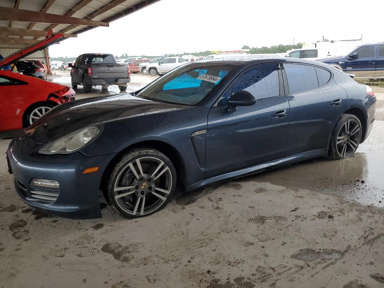 2011 PORSCHE PANAMERA 2