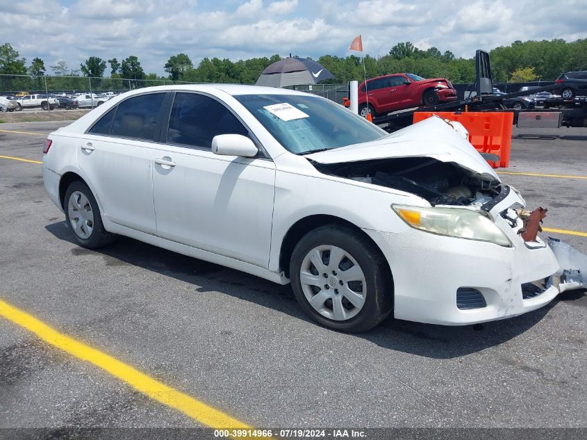 2010 TOYOTA CAMRY LE