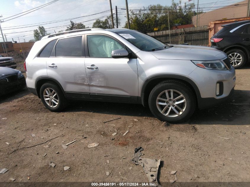 2015 KIA SORENTO LX