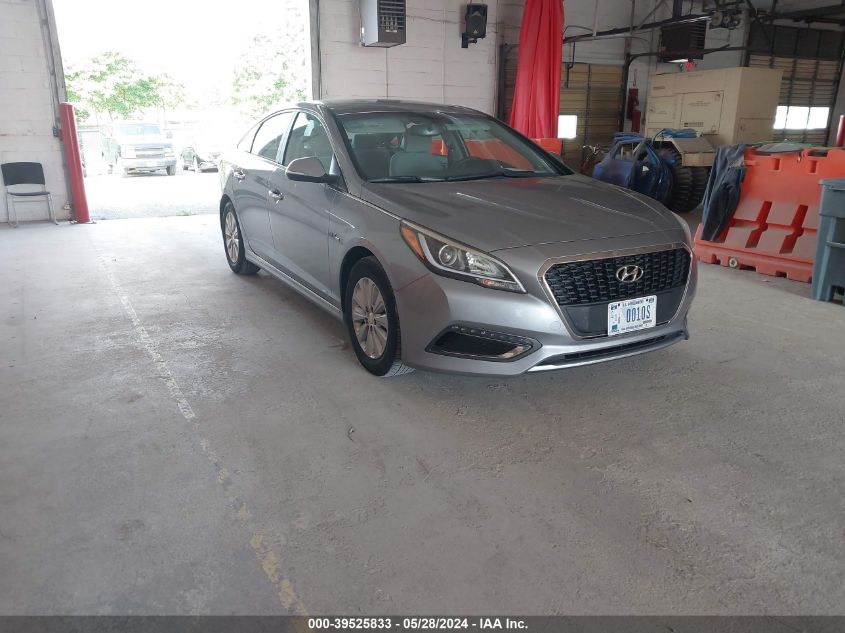 2016 HYUNDAI SONATA HYBRID SE