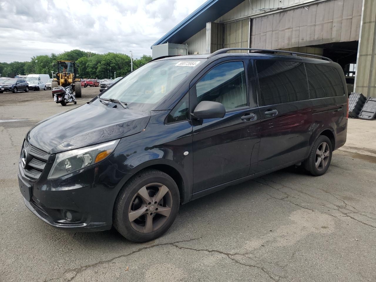 2016 MERCEDES-BENZ METRIS