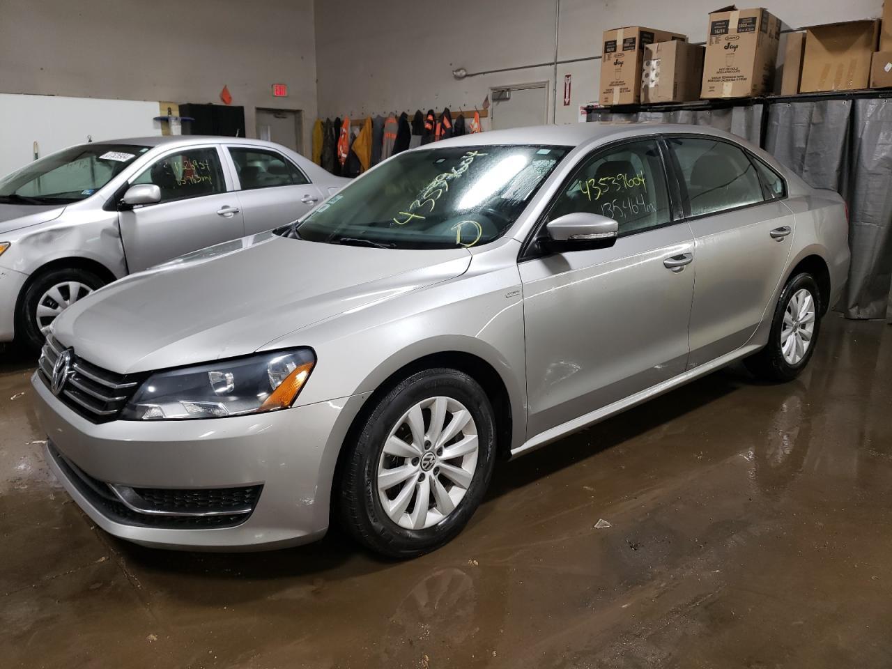 2014 VOLKSWAGEN PASSAT S