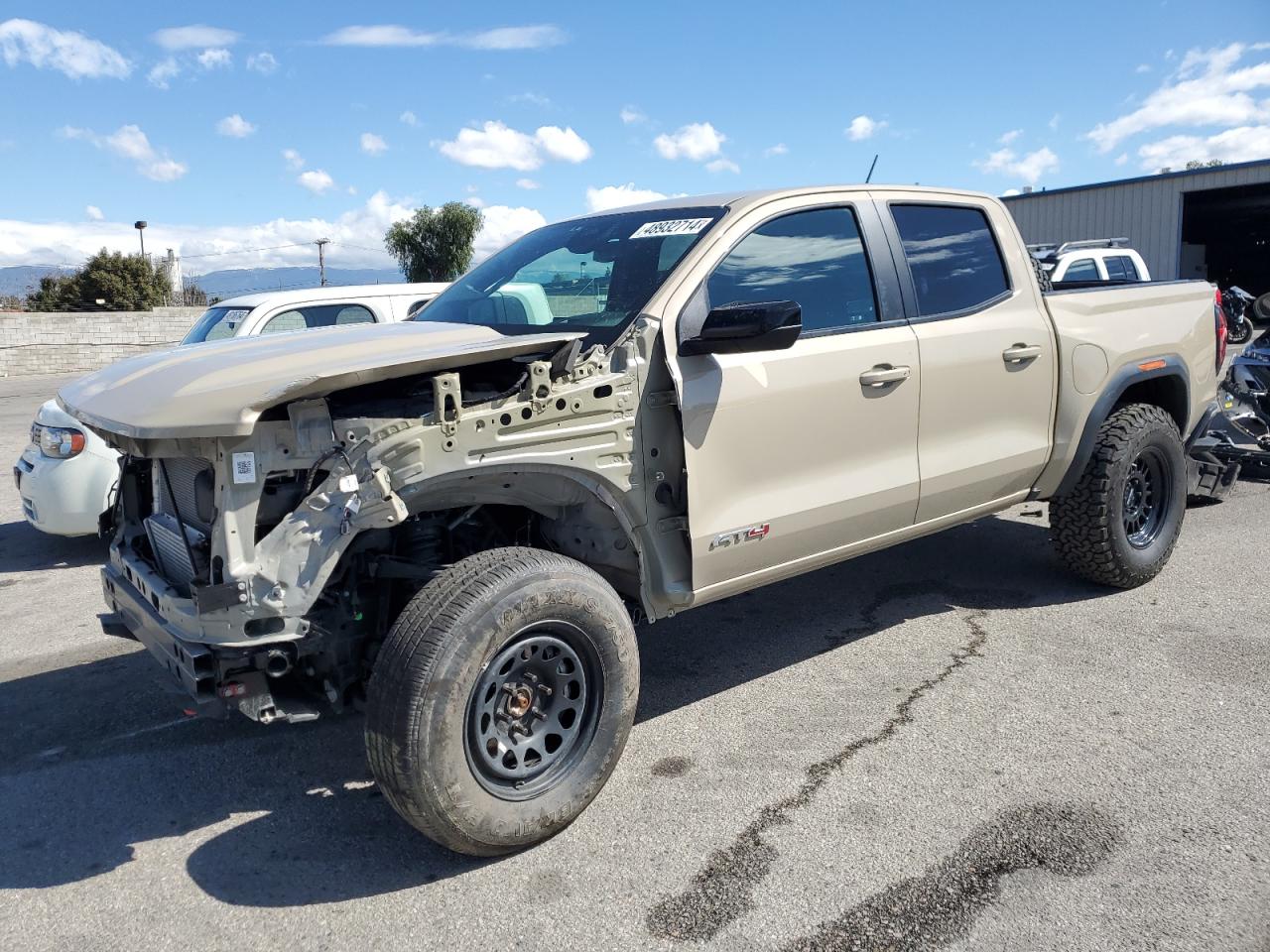 2023 GMC CANYON AT4