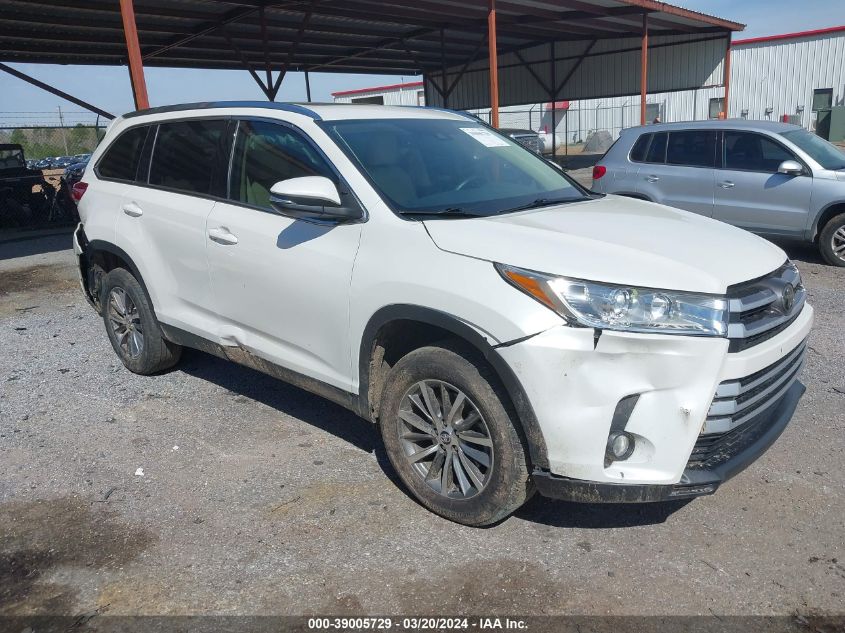 2019 TOYOTA HIGHLANDER XLE