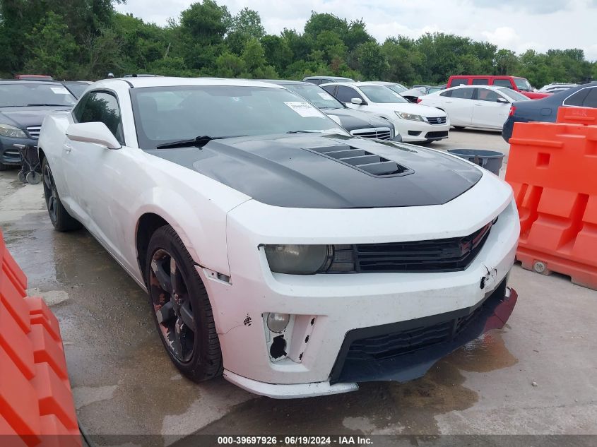 2013 CHEVROLET CAMARO 2LS