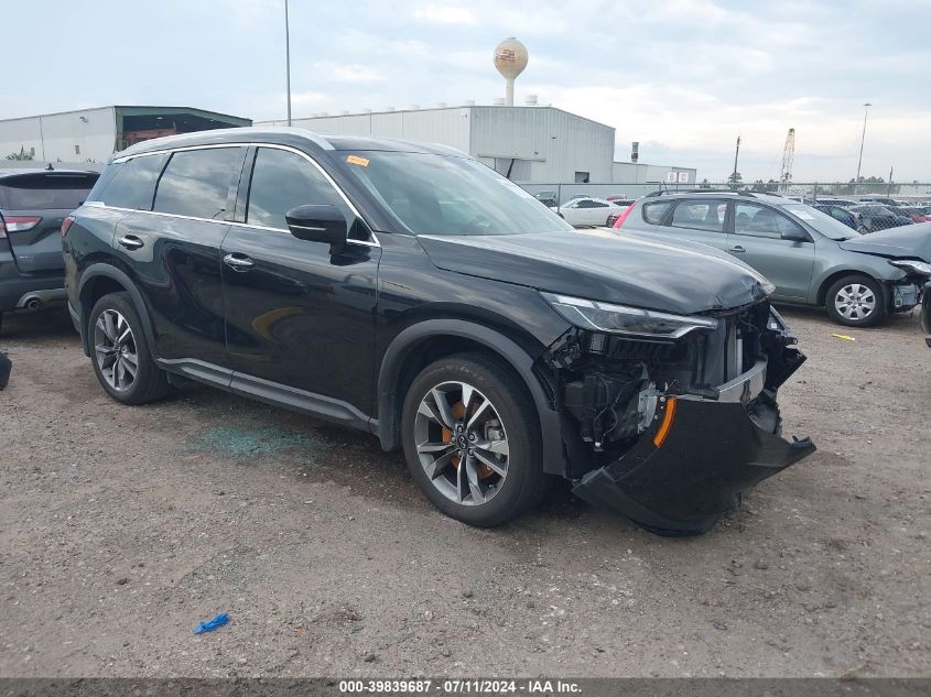 2023 INFINITI QX60 LUXE