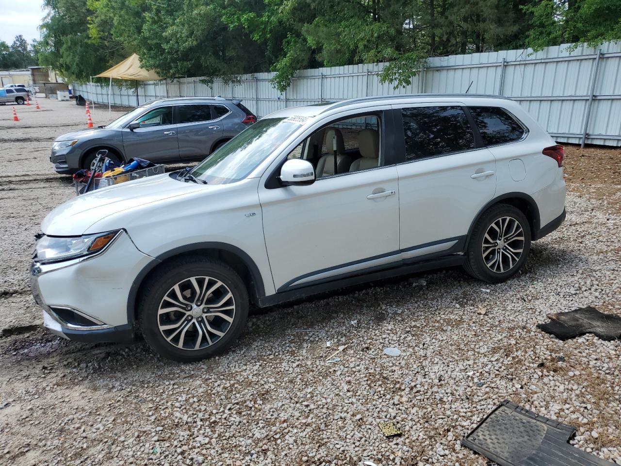 2016 MITSUBISHI OUTLANDER GT