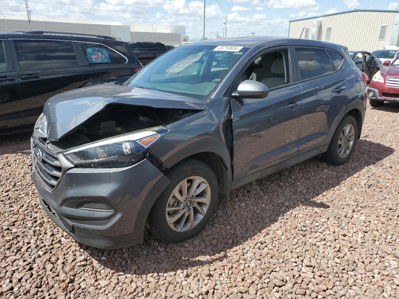 2016 HYUNDAI TUCSON SE