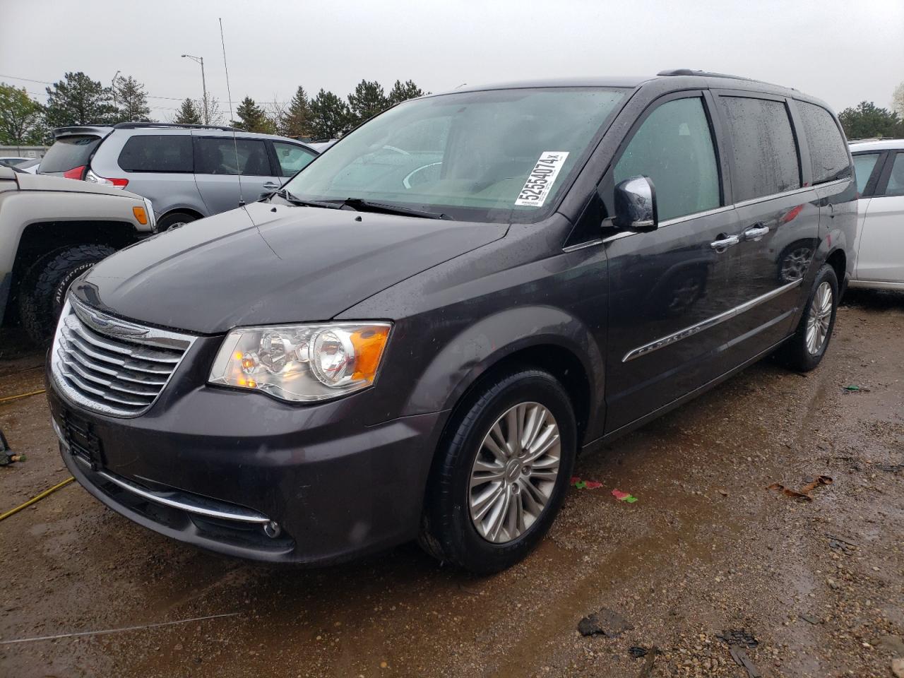 2015 CHRYSLER TOWN & COUNTRY TOURING L