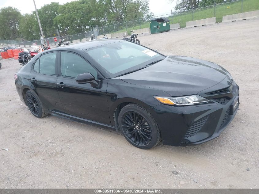 2020 TOYOTA CAMRY SE NIGHTSHADE EDITION