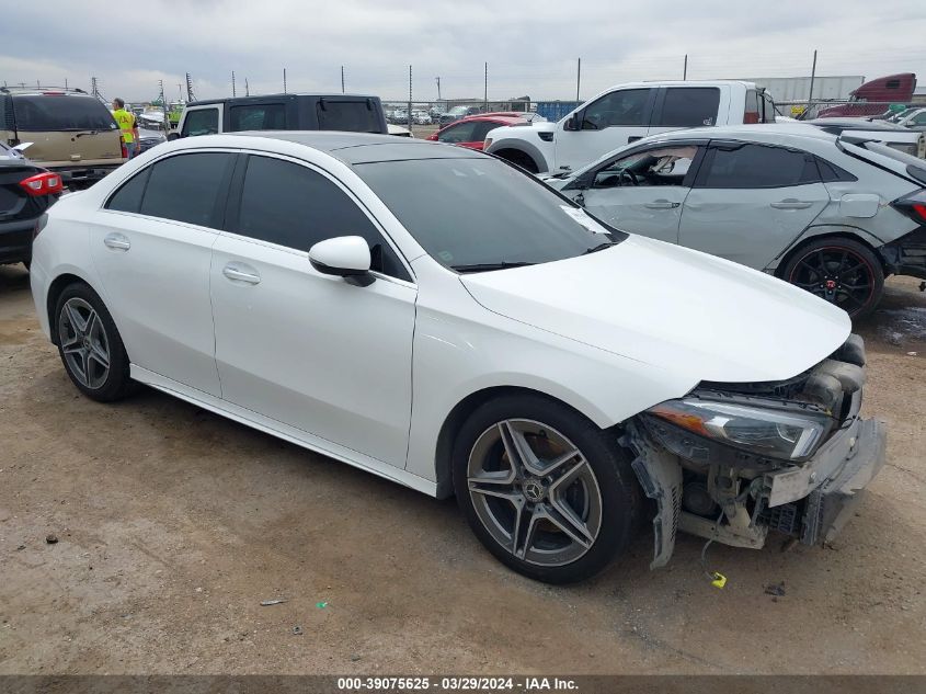 2019 MERCEDES-BENZ A 220