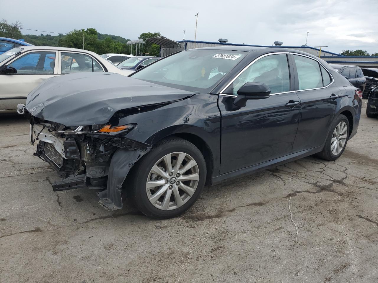 2020 TOYOTA CAMRY LE