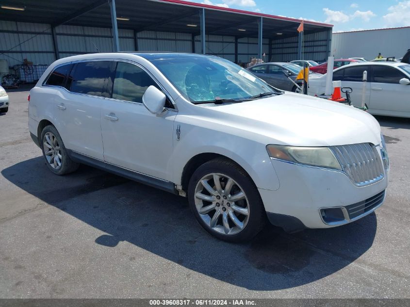 2011 LINCOLN MKT