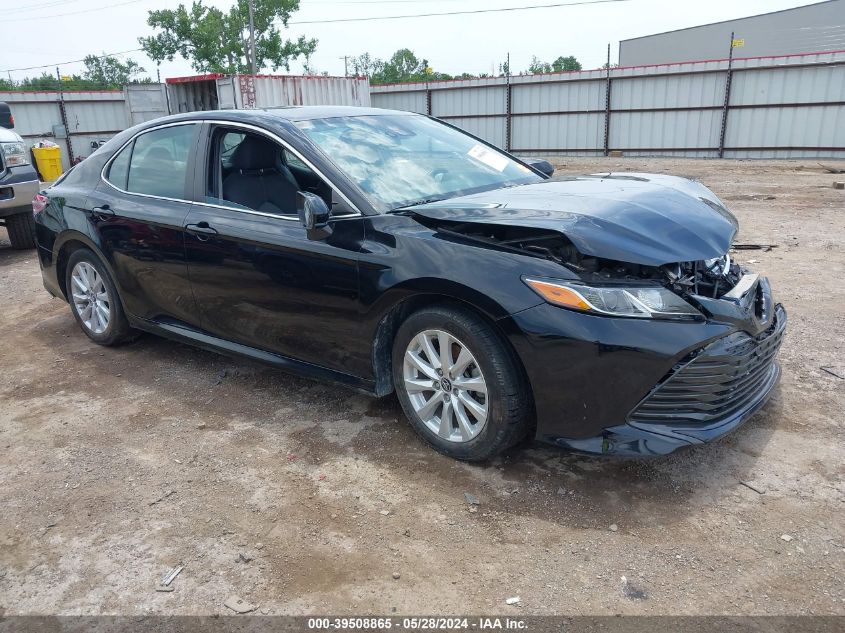 2019 TOYOTA CAMRY LE