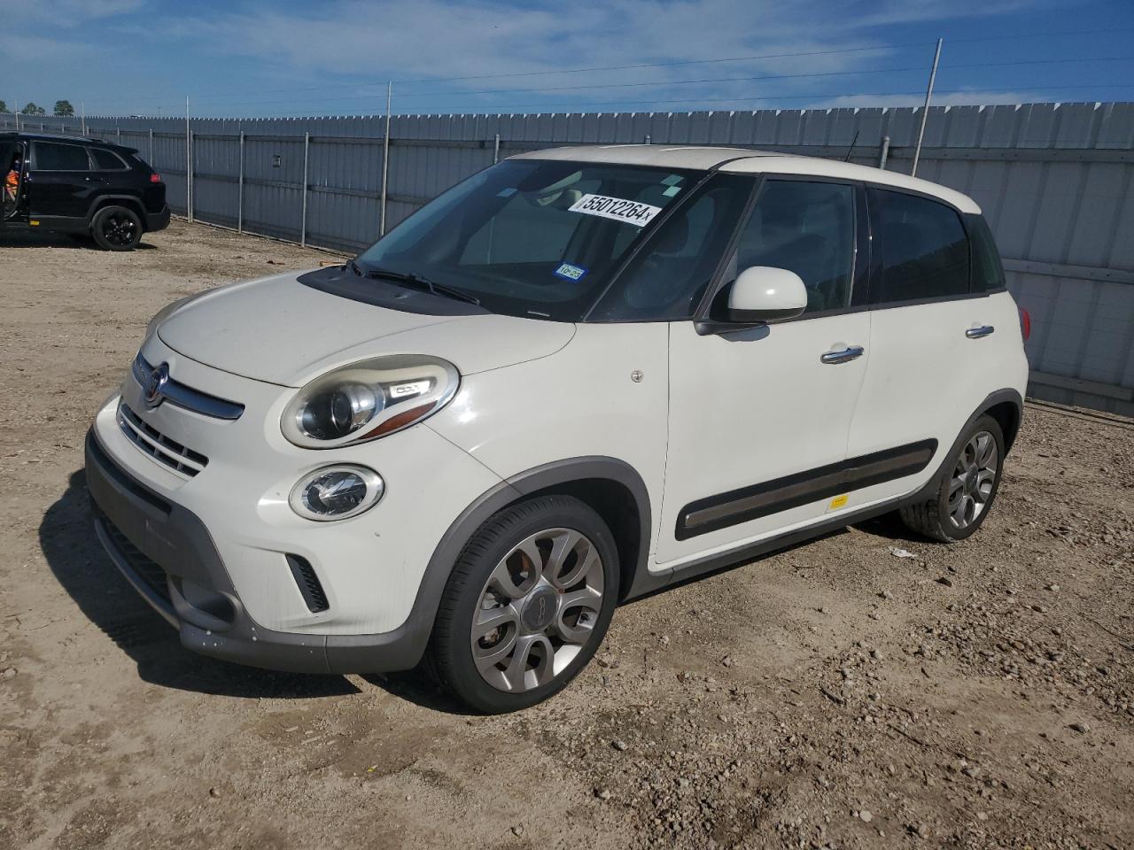 2014 FIAT 500L TREKKING