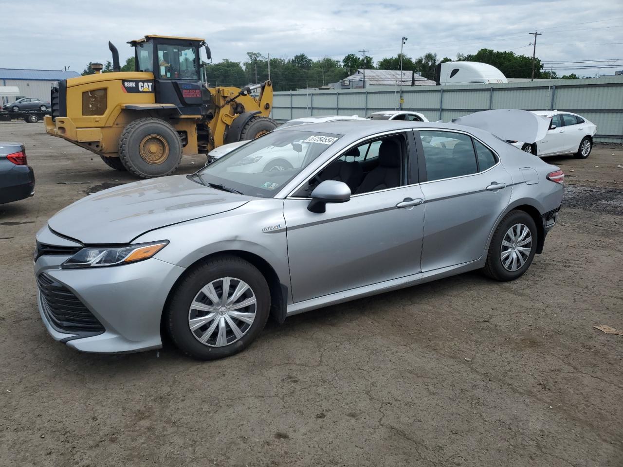 2019 TOYOTA CAMRY LE