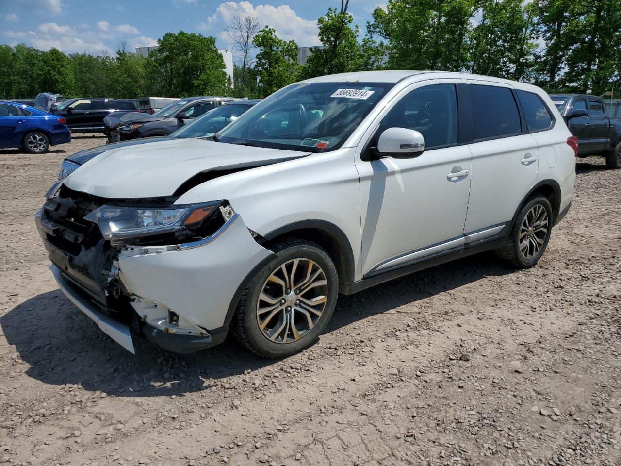 2016 MITSUBISHI OUTLANDER SE