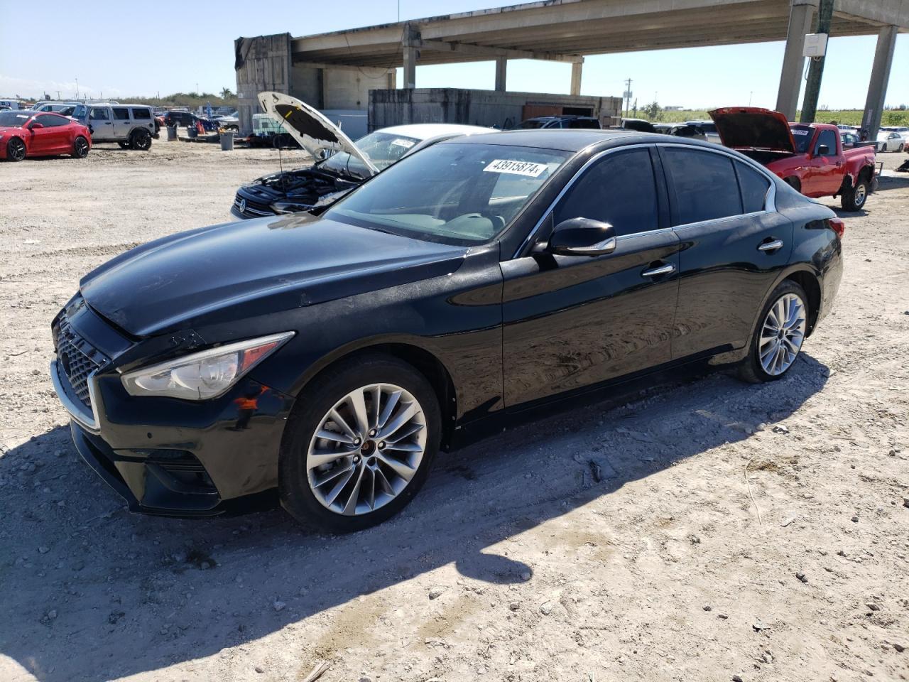 2021 INFINITI Q50 LUXE