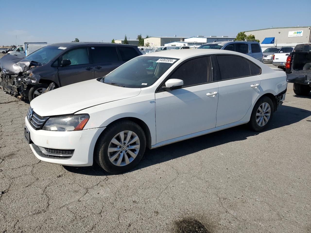 2015 VOLKSWAGEN PASSAT S