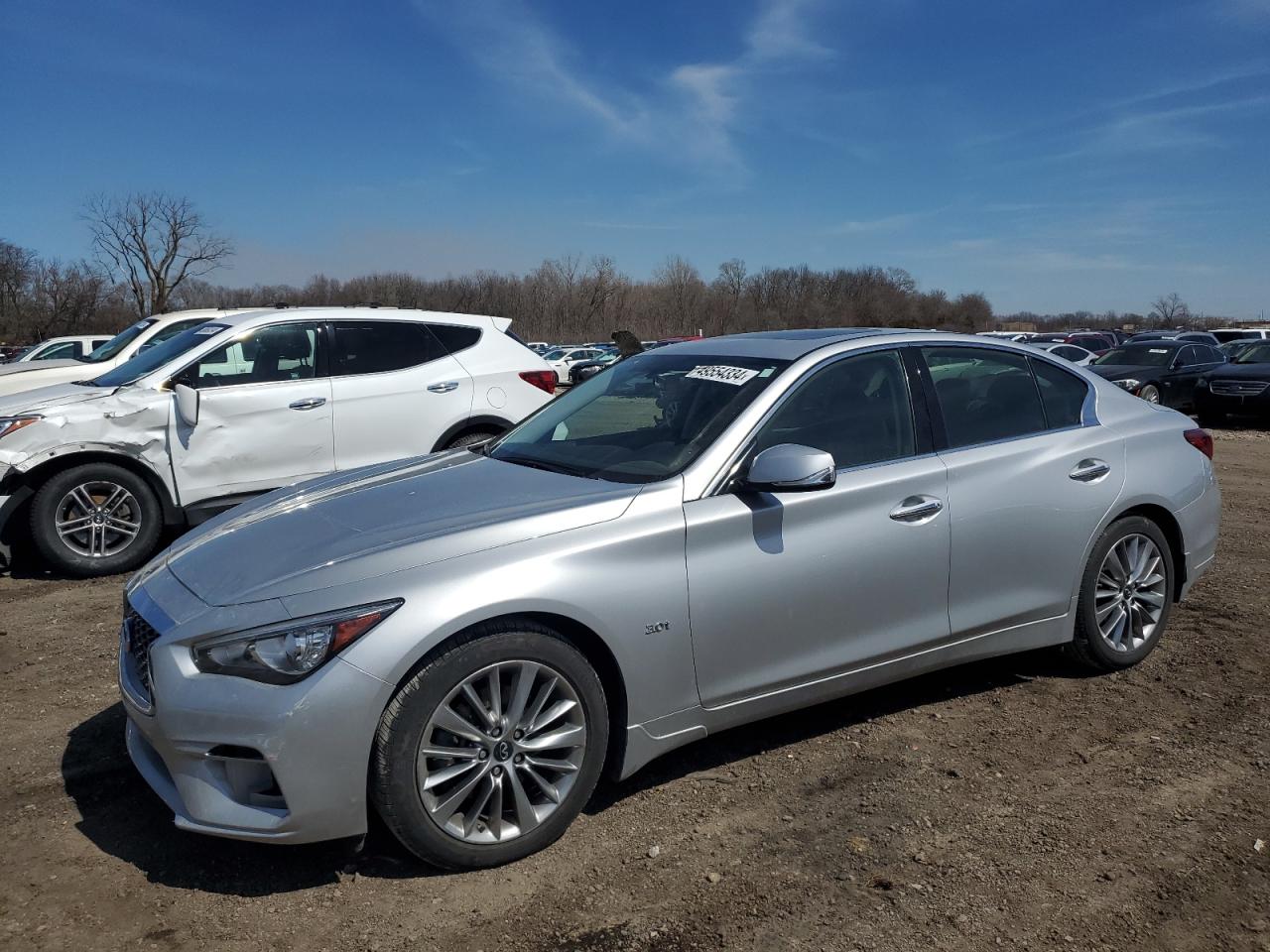 2018 INFINITI Q50 LUXE